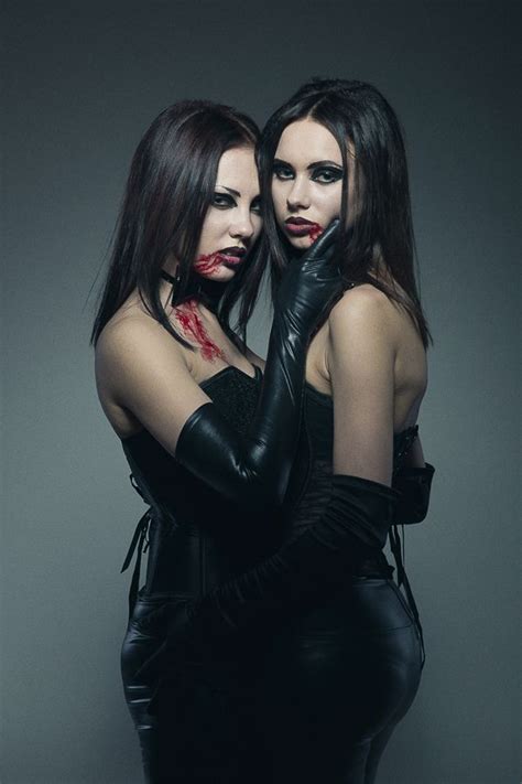 Alyssa Milano & Charlotte Lewis - Embrace Of The Vampire (lesbian photoshoot) 642. . Vmpire porn